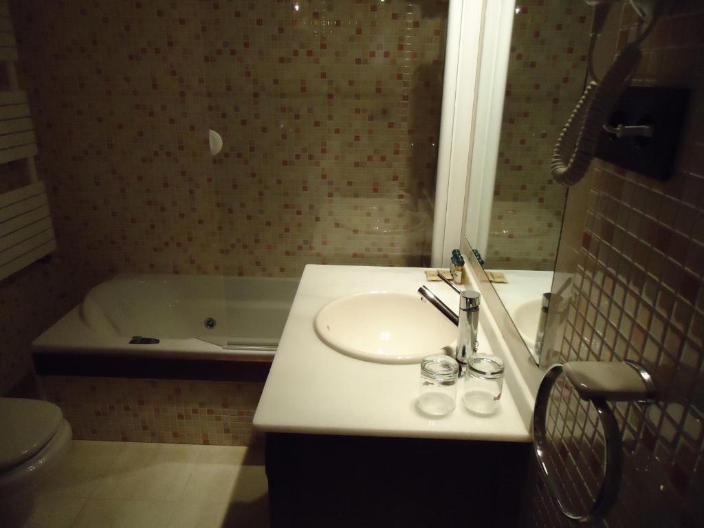 Hotel Casona El Gurugu Luarca Zimmer foto